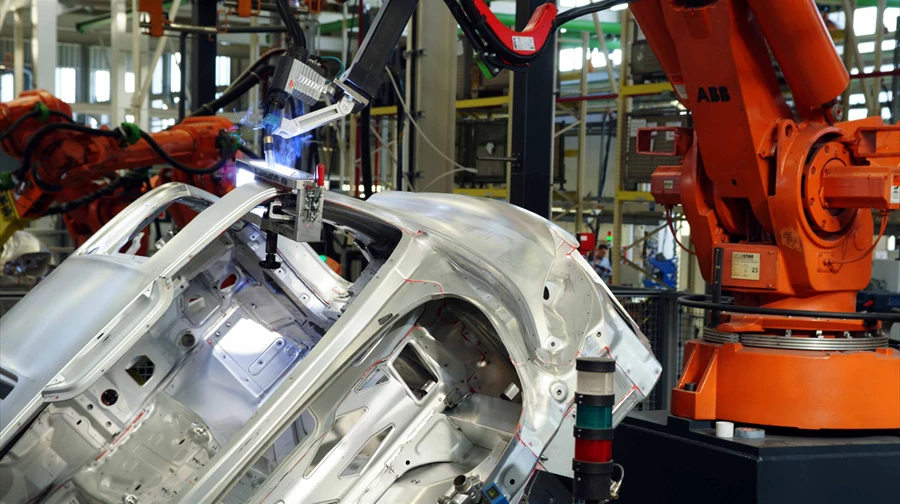 CMT Advanced, Magna Steyr