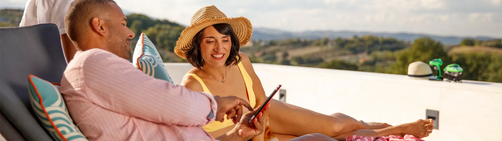 Couple monitoring on a tablet